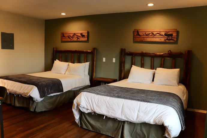 Imagen de la habitación del Hotel Evergreen Motel. Foto 5