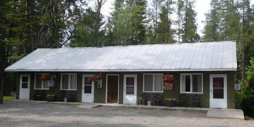 Imagen de la habitación del Hotel Evergreen Motel. Foto 13