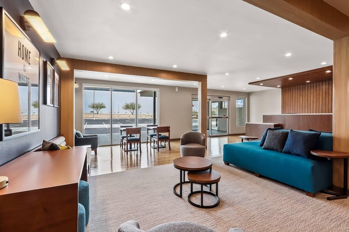 Imagen de los interiores del Hotel Everhome Suites El Paso Airport Near Fort Bliss by Choices. Foto 15