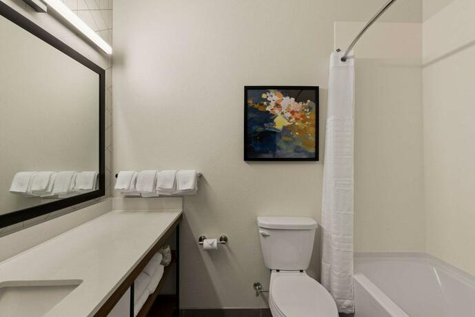 Imagen general del Hotel Everhome Suites Huntsville - Research Park. Foto 19