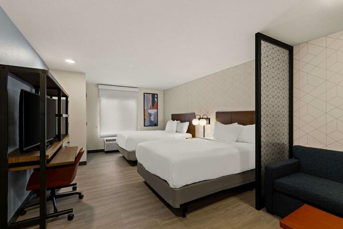Imagen general del Hotel Everhome Suites Huntsville - Research Park. Foto 21