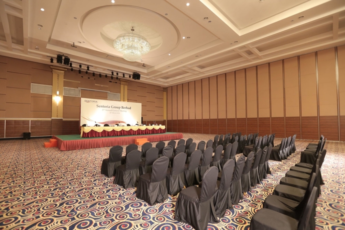 Imagen de los interiores del Hotel Everia Villas Resort. Foto 18