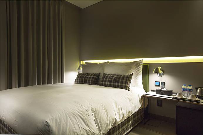 Imagen de la habitación del Hotel Everrich. Foto 2