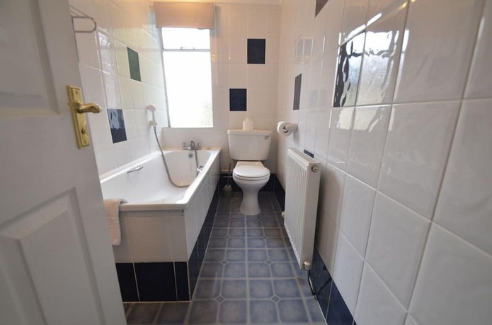 Imagen de la habitación del Hotel Eversley. Foto 7