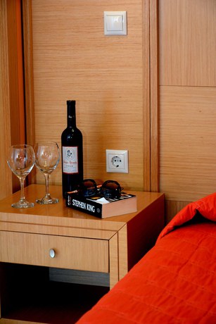 Imagen de la habitación del Hotel Evia And Suites. Foto 8