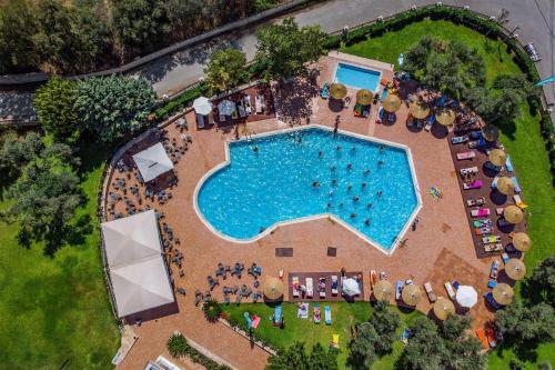 Imagen general del Hotel Evia Riviera Resort by Anayia. Foto 11