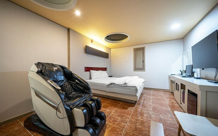 Imagen de la habitación del Hotel Evian Drive-in in Daejam-dong Pohang. Foto 18