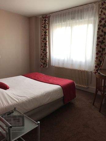 Imagen de la habitación del Hotel Evian Express. Foto 8