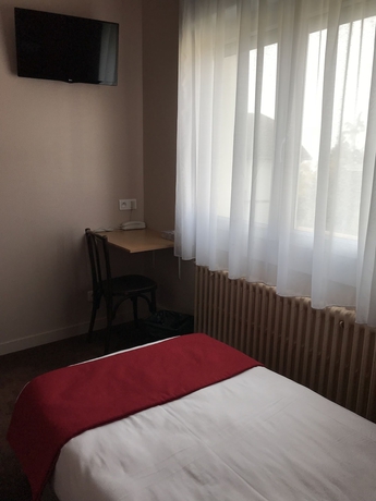 Imagen de la habitación del Hotel Evian Express. Foto 10
