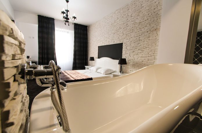 Imagen de la habitación del Hotel Evianne. Foto 18