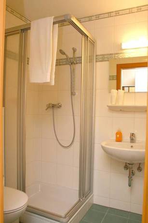 Imagen de la habitación del Hotel Evido Salzburg City Center. Foto 14