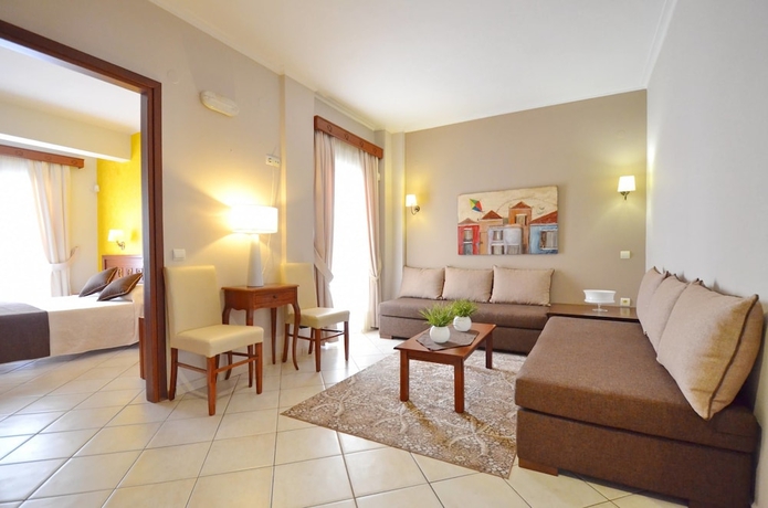 Imagen de la habitación del Hotel Evilion Sea and Sun. Foto 2