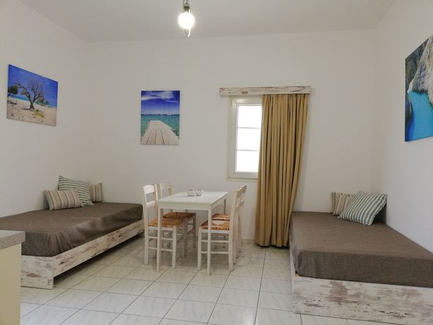Imagen de la habitación del Hotel Evina Rooms and Suites. Foto 10