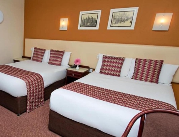 Imagen de la habitación del Hotel Eviston House. Foto 11