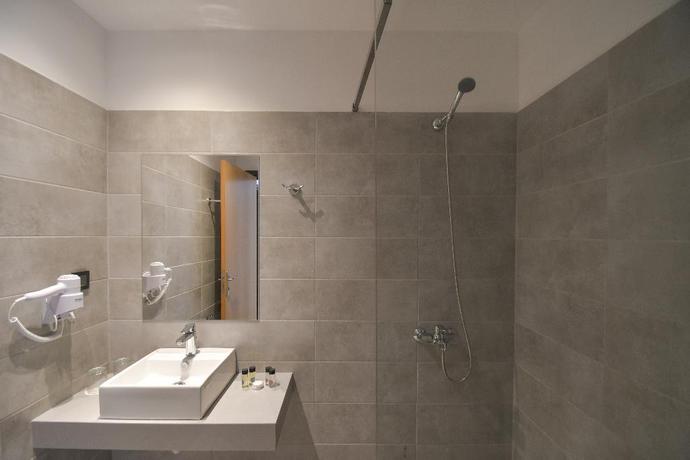 Imagen de la habitación del Hotel Evita Bay. Foto 10