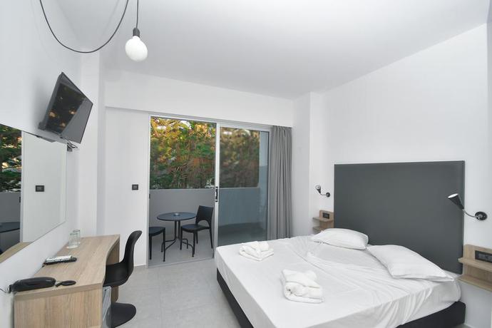 Imagen de la habitación del Hotel Evita Bay. Foto 13