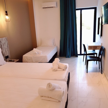 Imagen de la habitación del Hotel Evita Blue. Foto 6