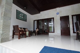 Imagen de la piscina del Hotel Evita Villa. Foto 6