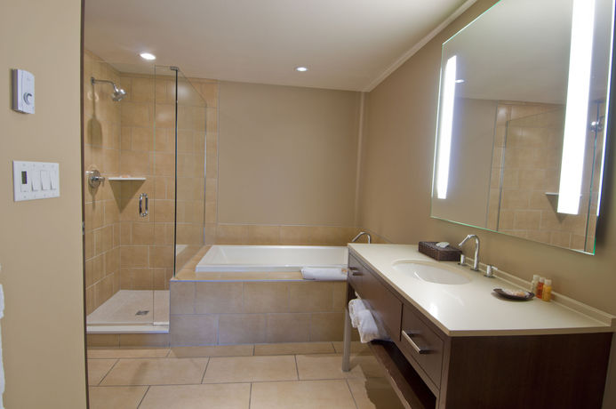 Imagen de la habitación del Hotel Evolution Whistler. Foto 5