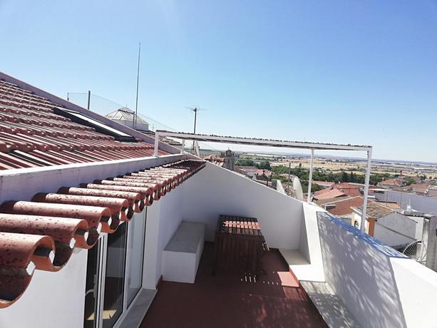 Imagen general del Hotel Evorainn. Foto 8