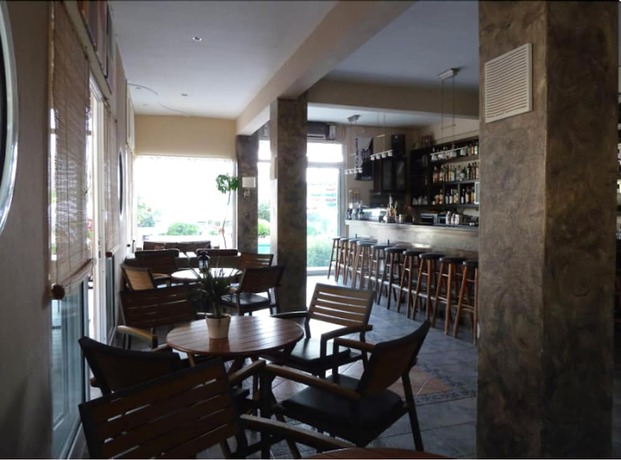 Imagen del bar/restaurante del Hotel Evridiki, Fourka. Foto 3