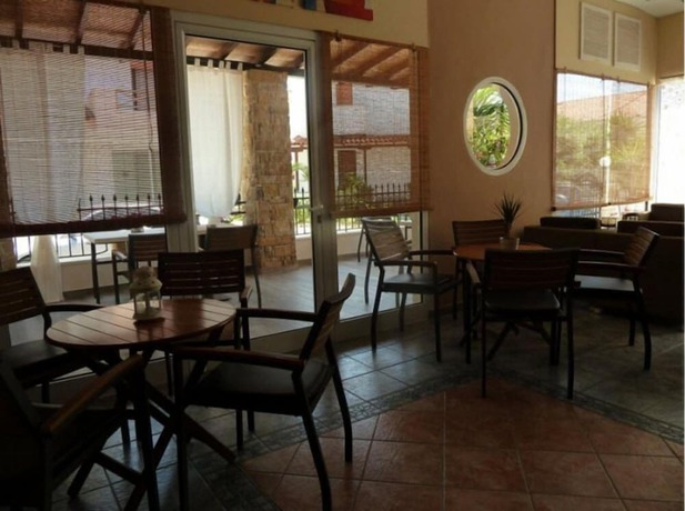 Imagen de los interiores del Hotel Evridiki, Fourka. Foto 9