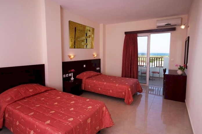 Imagen de la habitación del Hotel Evripides Village. Foto 6