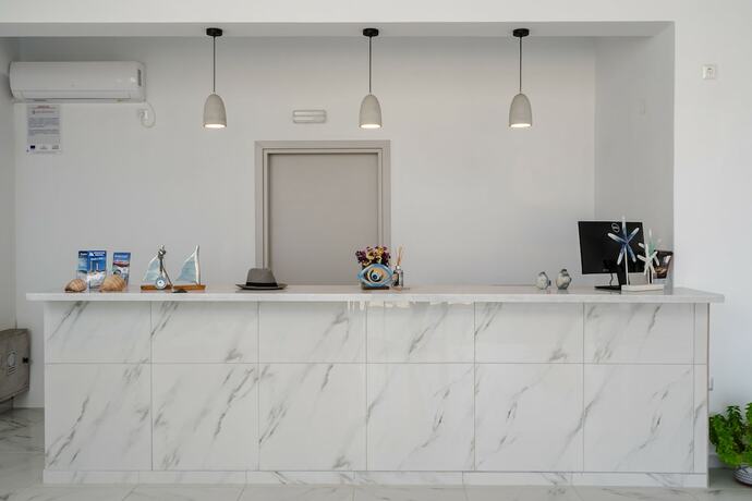 Imagen general del Hotel Evripus Suites. Foto 13