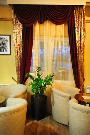 Imagen del bar/restaurante del Hotel Evropa. Foto 2