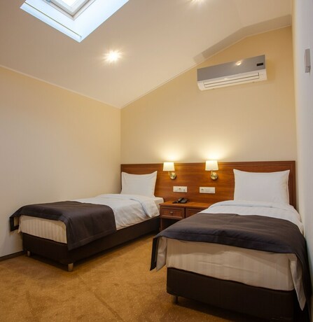 Imagen de la habitación del Hotel Evropeysky. Foto 5