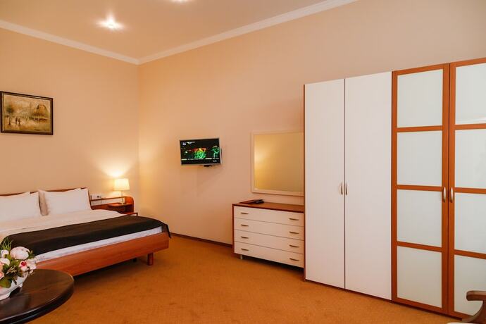 Imagen de la habitación del Hotel Evropeysky. Foto 9