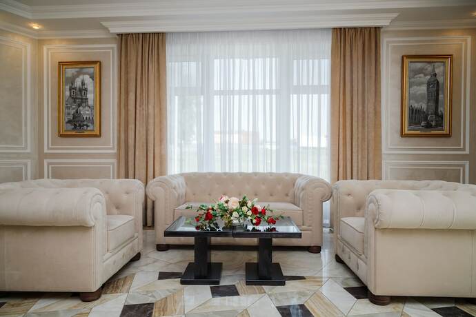 Imagen de los interiores del Hotel Evropeysky. Foto 17