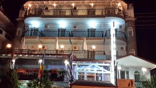 Imagen de la habitación del Hotel Evrostar. Foto 9