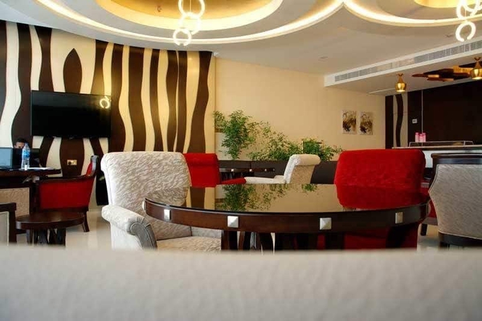 Imagen del bar/restaurante del Hotel Ewan Tower Apartments. Foto 4