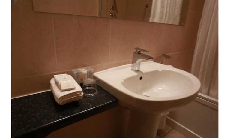 Imagen de la habitación del Hotel Ewenny Farm Guesthouse. Foto 11