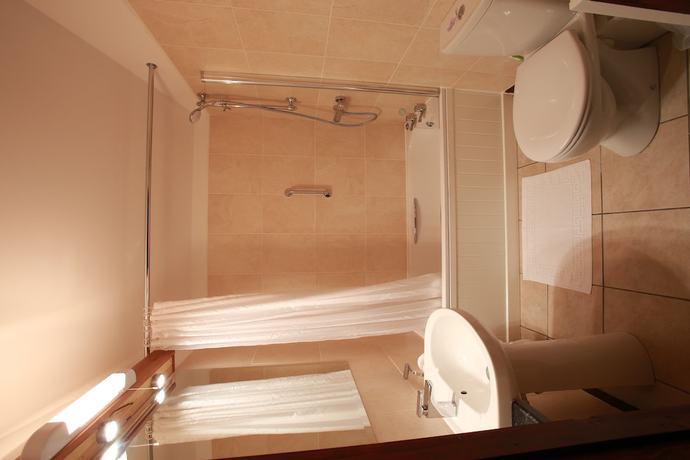 Imagen de la habitación del Hotel Ewenny Farm Guesthouse. Foto 16