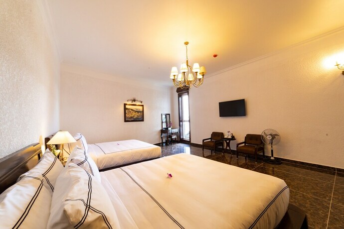 Imagen de la habitación del Hotel Ex Dalat. Foto 14