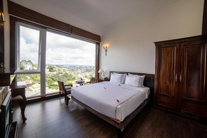 Imagen de la habitación del Hotel Ex Dalat. Foto 35