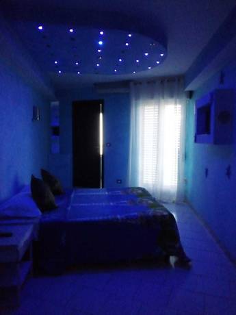 Imagen de la habitación del Hotel Exagon Flower. Foto 8