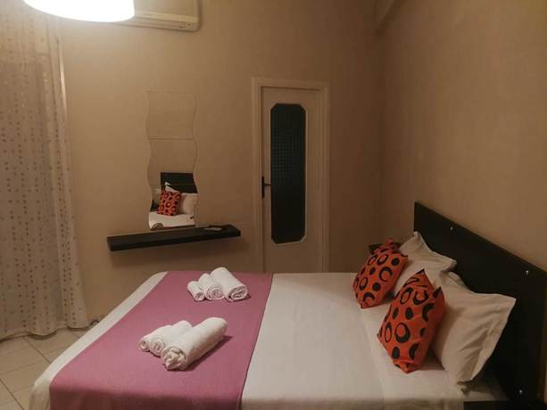 Imagen de la habitación del Hotel Exagon Flower. Foto 9