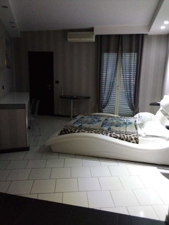 Imagen de la habitación del Hotel Exagon Flower. Foto 12