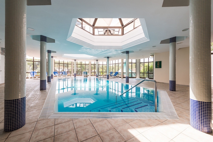 Imagen de la piscina del Hotel Exagon Park. Foto 20