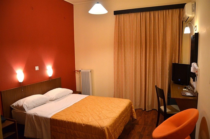 Imagen de la habitación del Hotel Exarchion. Foto 10