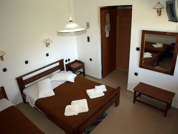 Imagen de la habitación del Hotel Exari. Foto 10