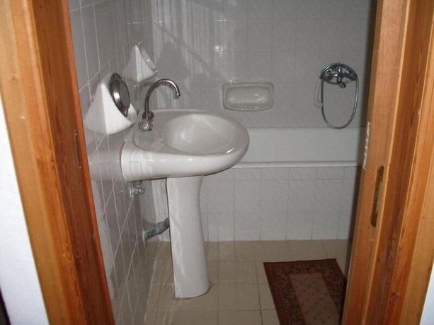 Imagen de la habitación del Hotel Exari. Foto 15