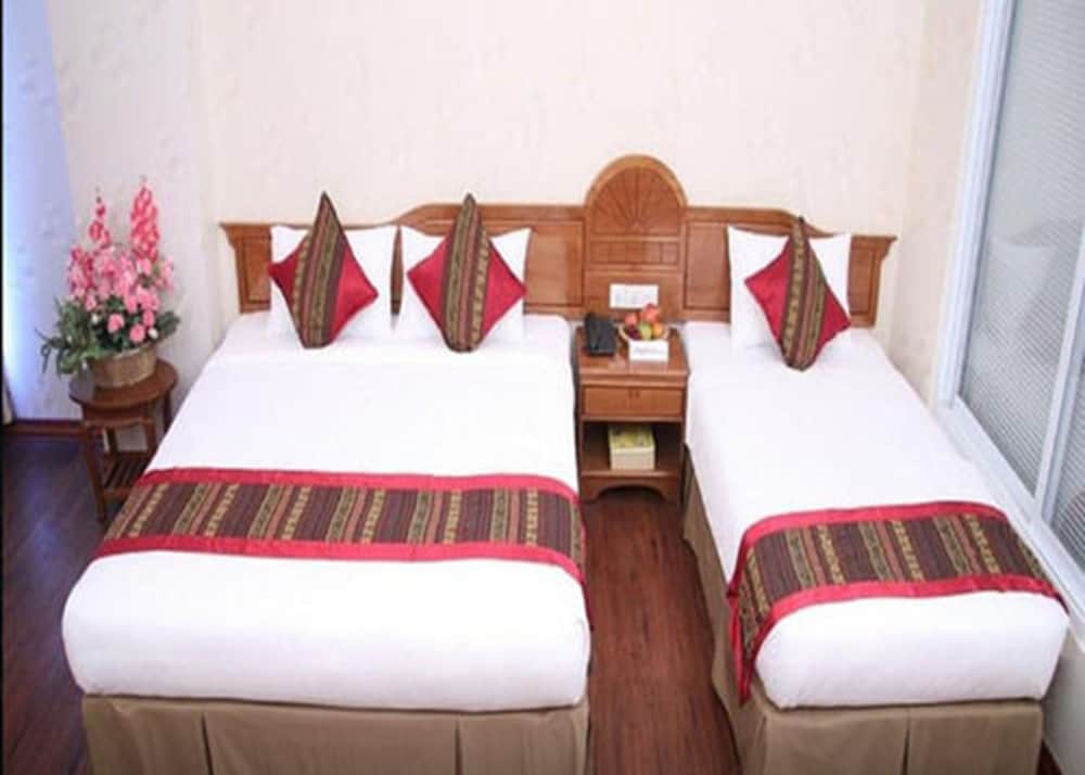 Imagen de la habitación del Hotel Excel Capital. Foto 13