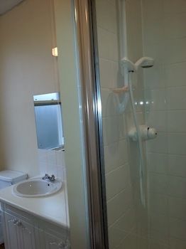 Imagen de la habitación del Hotel Excel. Foto 14