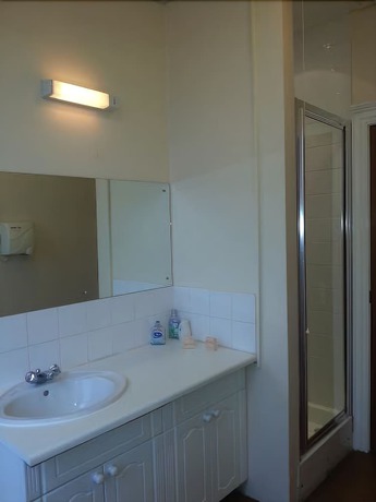 Imagen de la habitación del Hotel Excel Guest House. Foto 7