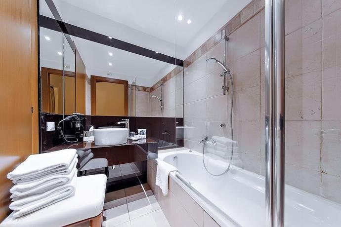 Imagen de la habitación del Hotel Excel Naviglio - Ca'Bianca. Foto 8