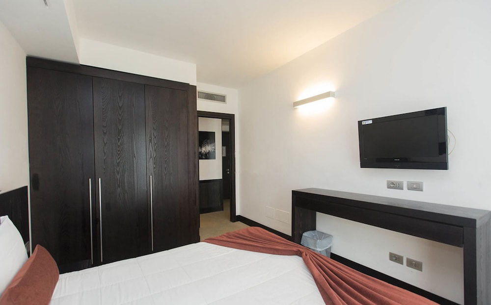 Imagen de la habitación del Hotel Excel Roma Ciampino. Foto 12